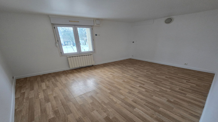 Ma-Cabane - Location Appartement ISLES-LES-MELDEUSES, 91 m²