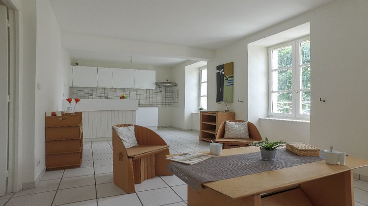 Ma-Cabane - Location Appartement ISSOIRE, 60 m²