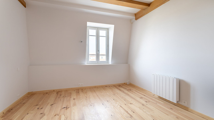 Ma-Cabane - Location Appartement ISSOIRE, 117 m²