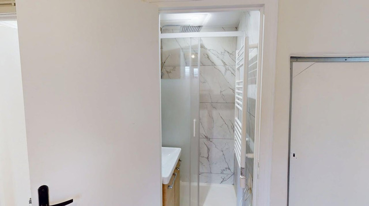 Ma-Cabane - Location Appartement ISSOU, 34 m²