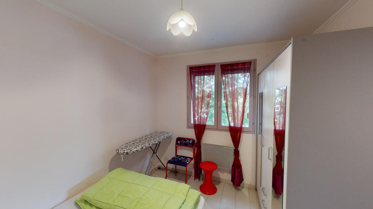 Ma-Cabane - Location Appartement ISSOU, 55 m²