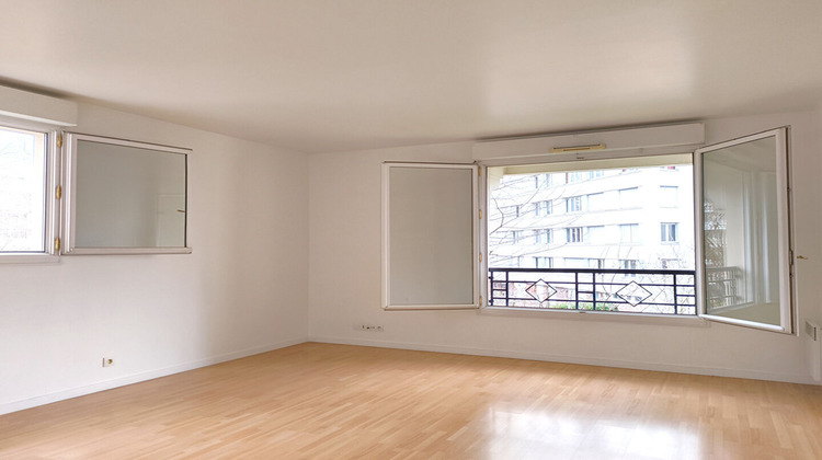 Ma-Cabane - Location Appartement ISSY-LES-MOULINEAUX, 48 m²