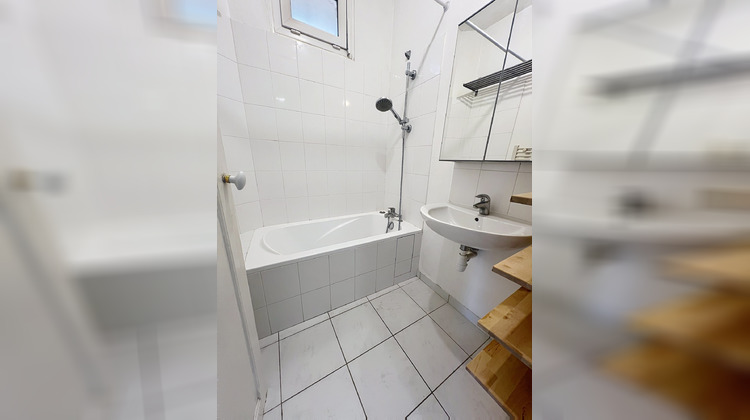 Ma-Cabane - Location Appartement Issy-les-Moulineaux, 53 m²