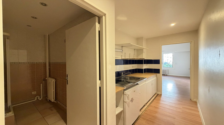 Ma-Cabane - Location Appartement Issy-les-Moulineaux, 20 m²