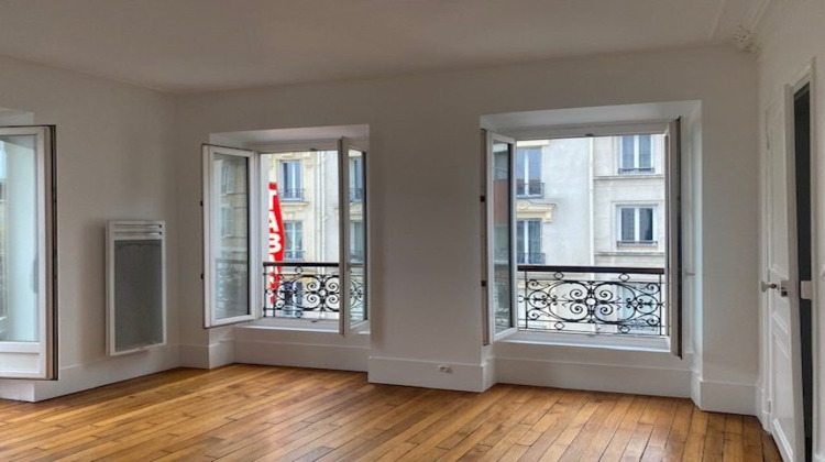 Ma-Cabane - Location Appartement Issy-les-Moulineaux, 69 m²