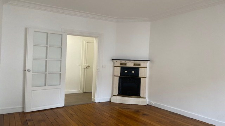 Ma-Cabane - Location Appartement Issy-les-Moulineaux, 69 m²