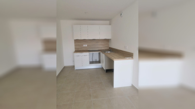 Ma-Cabane - Location Appartement ISTRES, 65 m²