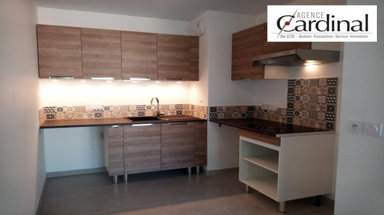 Ma-Cabane - Location Appartement Istres, 45 m²