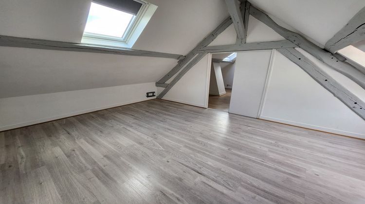 Ma-Cabane - Location Appartement Ivry-la-Bataille, 73 m²