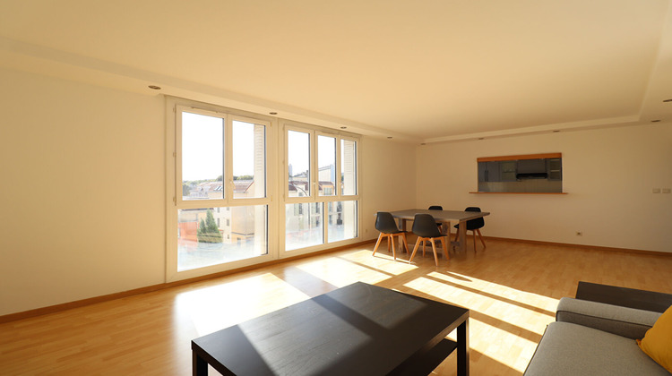 Ma-Cabane - Location Appartement IVRY-SUR-SEINE, 82 m²