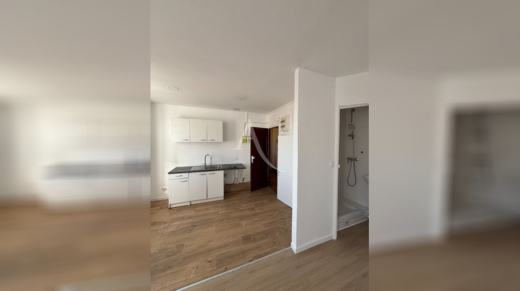 Ma-Cabane - Location Appartement IVRY-SUR-SEINE, 20 m²