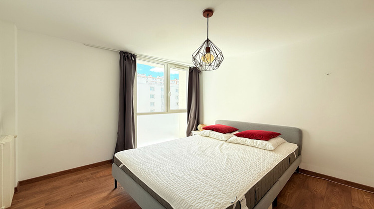 Ma-Cabane - Location Appartement IVRY-SUR-SEINE, 63 m²