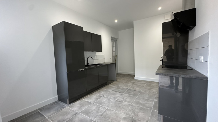 Ma-Cabane - Location Appartement JACOU, 145 m²