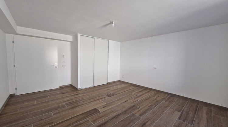 Ma-Cabane - Location Appartement Jarcieu, 54 m²
