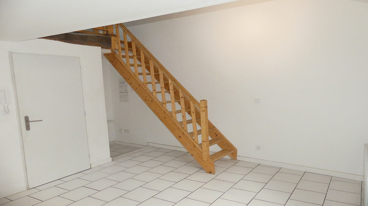 Ma-Cabane - Location Appartement JARGEAU, 0 m²