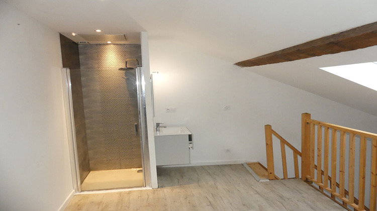 Ma-Cabane - Location Appartement JARGEAU, 0 m²