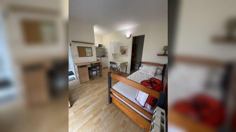 Ma-Cabane - Location Appartement Jaunay-Marigny, 18 m²