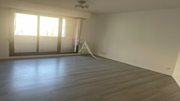 Ma-Cabane - Location Appartement JOINVILLE-LE-PONT, 49 m²