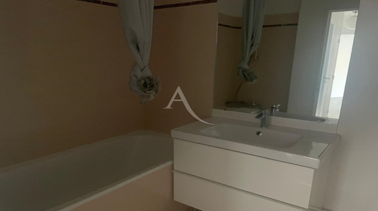 Ma-Cabane - Location Appartement JOINVILLE-LE-PONT, 49 m²