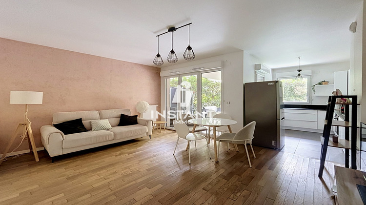 Ma-Cabane - Location Appartement Joinville-le-Pont, 58 m²