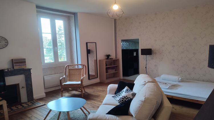 Ma-Cabane - Location Appartement Jonzac, 33 m²
