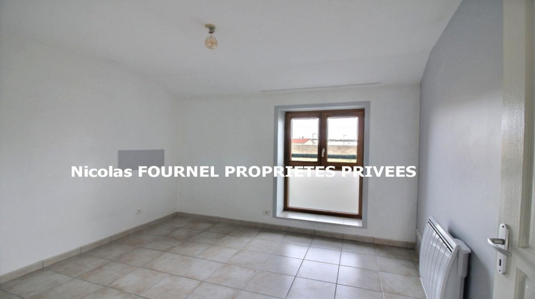 Ma-Cabane - Location Appartement JONZIEUX, 78 m²