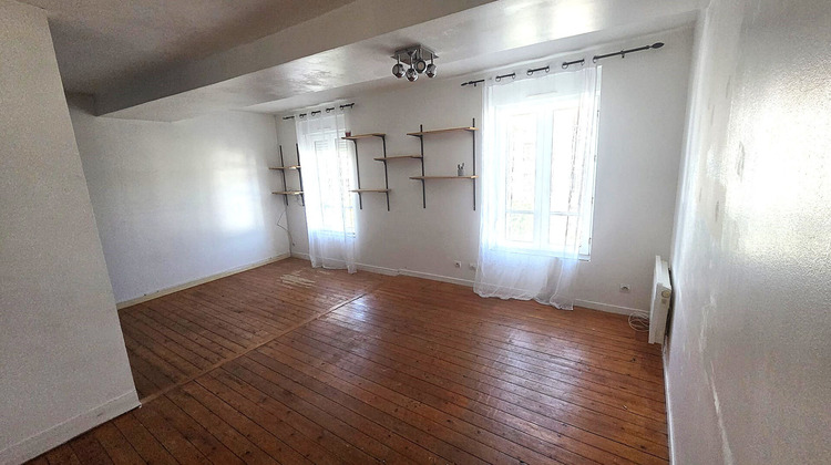 Ma-Cabane - Location Appartement JOUARRE, 47 m²