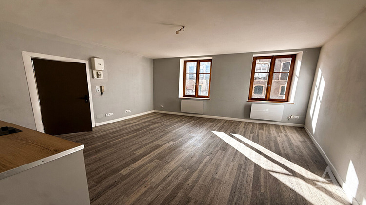 Ma-Cabane - Location Appartement JOUY-AUX-ARCHES, 35 m²