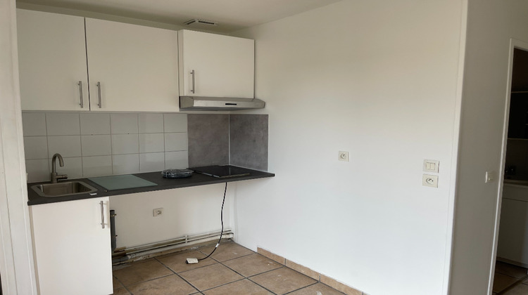 Ma-Cabane - Location Appartement JOUY-LE-MOUTIER, 32 m²
