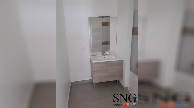 Ma-Cabane - Location Appartement Juvignac, 75 m²
