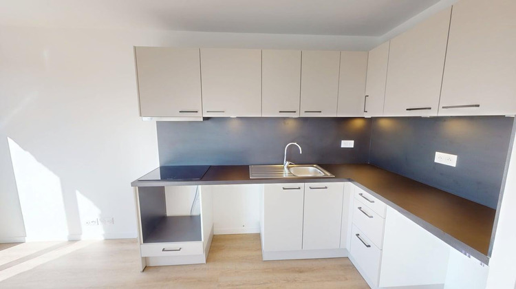Ma-Cabane - Location Appartement JUZIERS, 35 m²