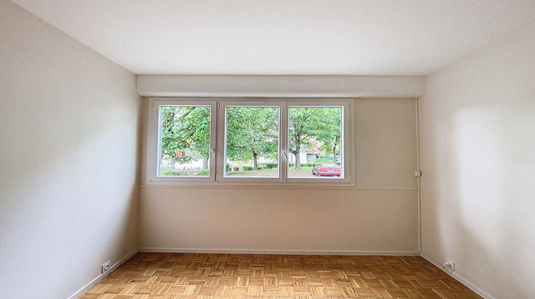 Ma-Cabane - Location Appartement L'HAY-LES-ROSES, 50 m²