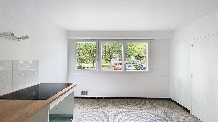 Ma-Cabane - Location Appartement L'HAY-LES-ROSES, 50 m²