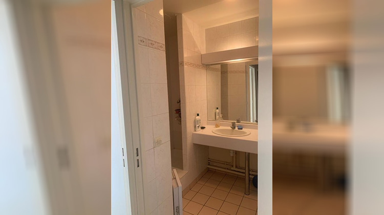 Ma-Cabane - Location Appartement L'HAY-LES-ROSES, 40 m²