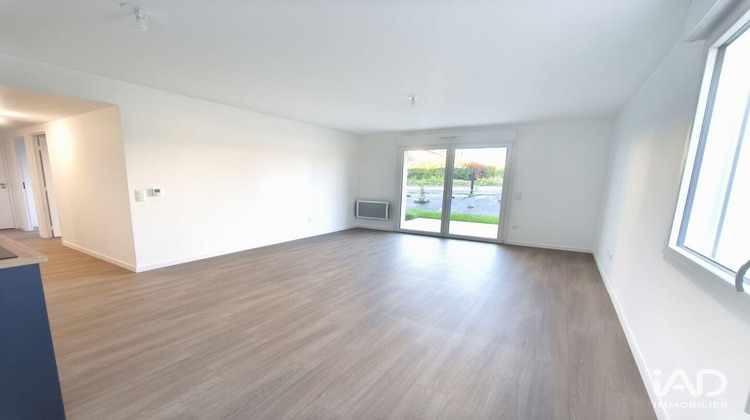 Ma-Cabane - Location Appartement L'Huisserie, 64 m²