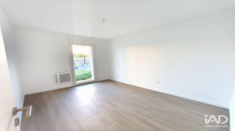Ma-Cabane - Location Appartement L'Huisserie, 64 m²