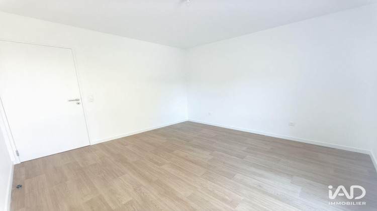 Ma-Cabane - Location Appartement L'Huisserie, 63 m²