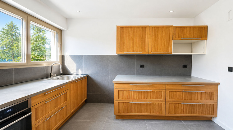 Ma-Cabane - Location Appartement L'ILE-ROUSSE, 75 m²