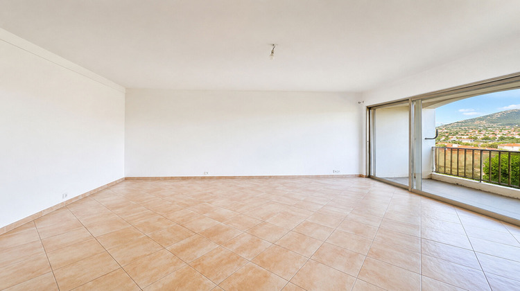 Ma-Cabane - Location Appartement L'ILE-ROUSSE, 75 m²