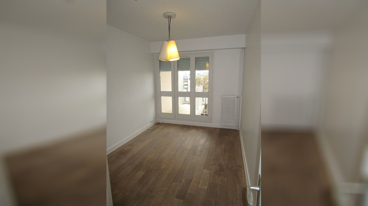 Ma-Cabane - Location Appartement L'ILE-SAINT-DENIS, 66 m²