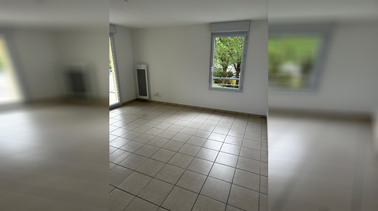 Ma-Cabane - Location Appartement L'Isle-d'Abeau, 63 m²