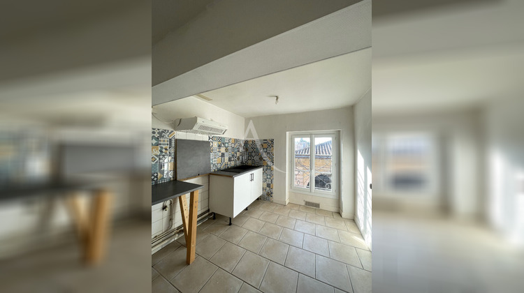 Ma-Cabane - Location Appartement L'ISLE-JOURDAIN, 49 m²