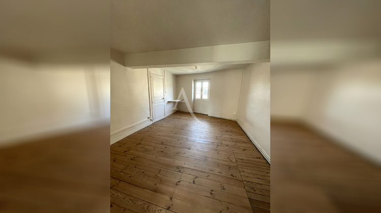 Ma-Cabane - Location Appartement L'ISLE-JOURDAIN, 49 m²