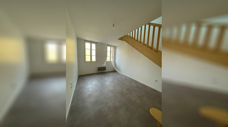 Ma-Cabane - Location Appartement L'ISLE-JOURDAIN, 44 m²