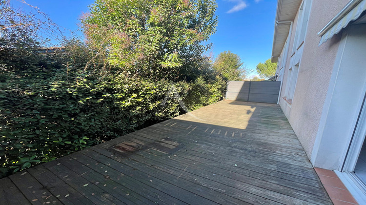 Ma-Cabane - Location Appartement L'ISLE-JOURDAIN, 60 m²