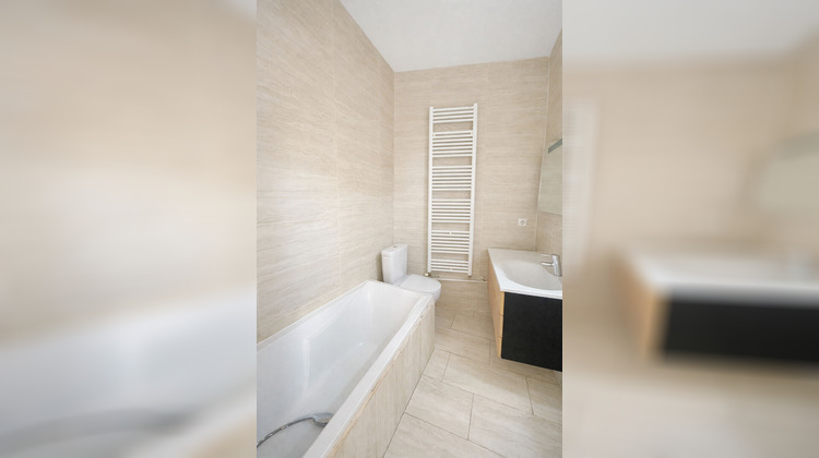 Ma-Cabane - Location Appartement L'ISLE-JOURDAIN, 43 m²