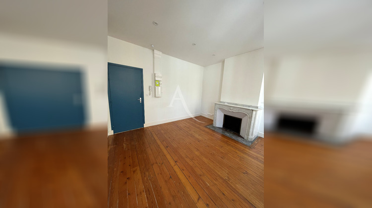 Ma-Cabane - Location Appartement L'ISLE-JOURDAIN, 35 m²
