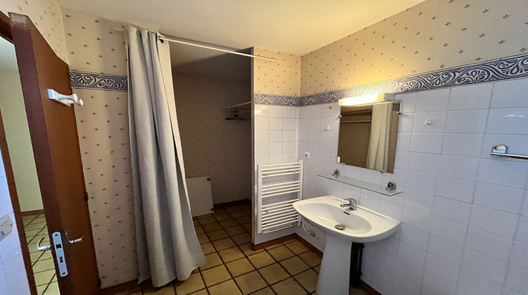 Ma-Cabane - Location Appartement L'ISLE-JOURDAIN, 73 m²