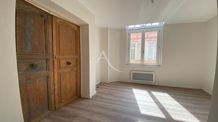Ma-Cabane - Location Appartement L'ISLE-JOURDAIN, 73 m²