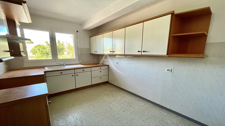 Ma-Cabane - Location Appartement L'ISLE-JOURDAIN, 66 m²